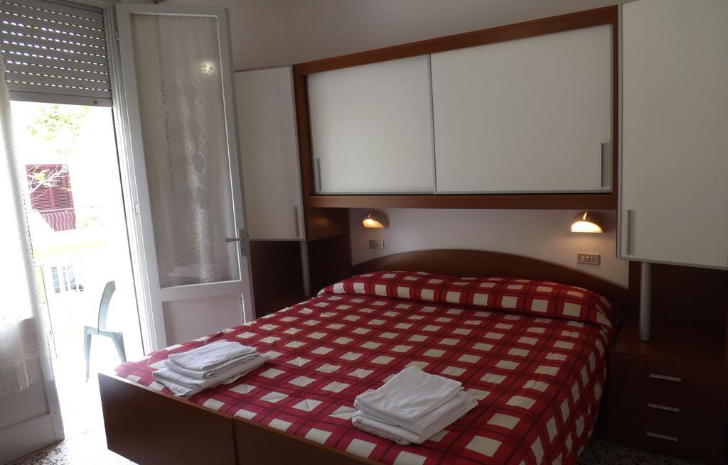 Hotel La Vela Bellaria-Igea Marina Esterno foto